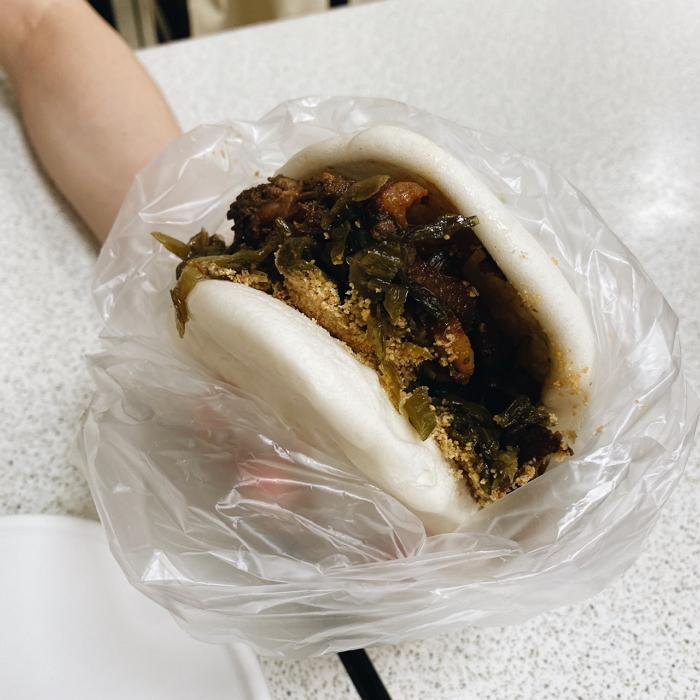 台北公館小吃︱藍家割包連米其林必比登都推薦！肥肉、瘦肉任你挑選