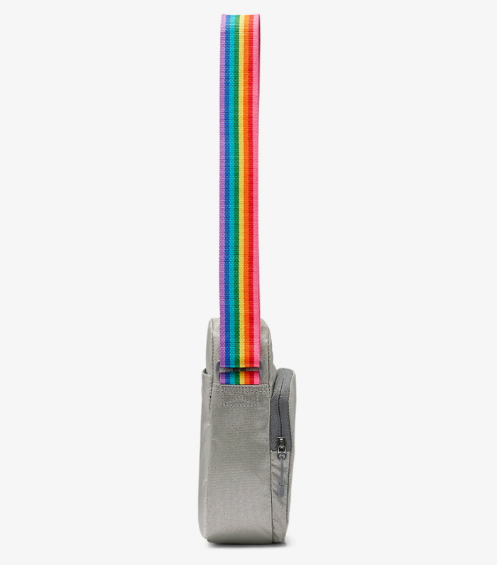 「Pride Month 同志驕傲月」 這些品牌為愛高掛繽紛彩虹