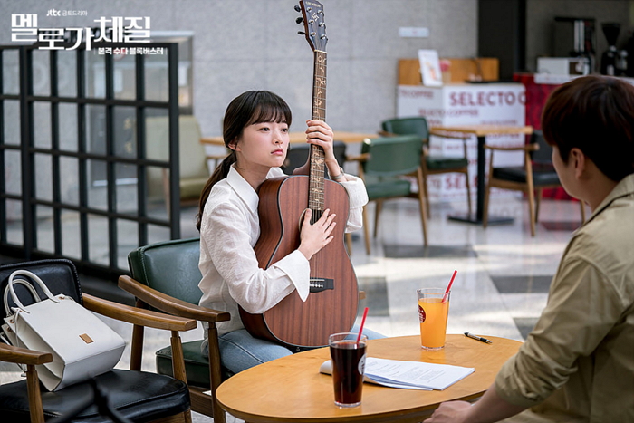 別再苦等《愛的迫降》更新 過年期間一次把2019年六大熱門韓劇完食！
